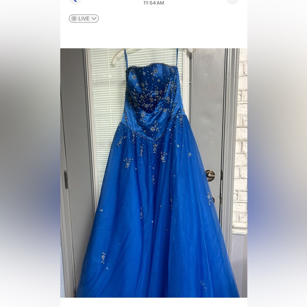 Elegant Blue Prom Dress